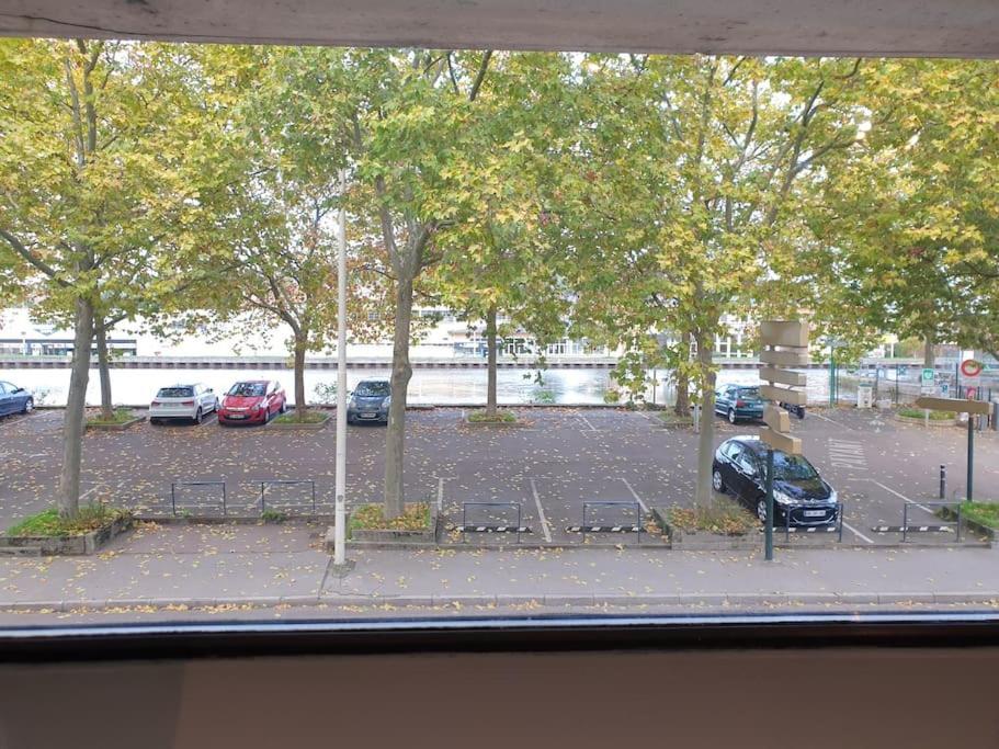 Charmant Studio Avec Place De Parking Nancy Buitenkant foto